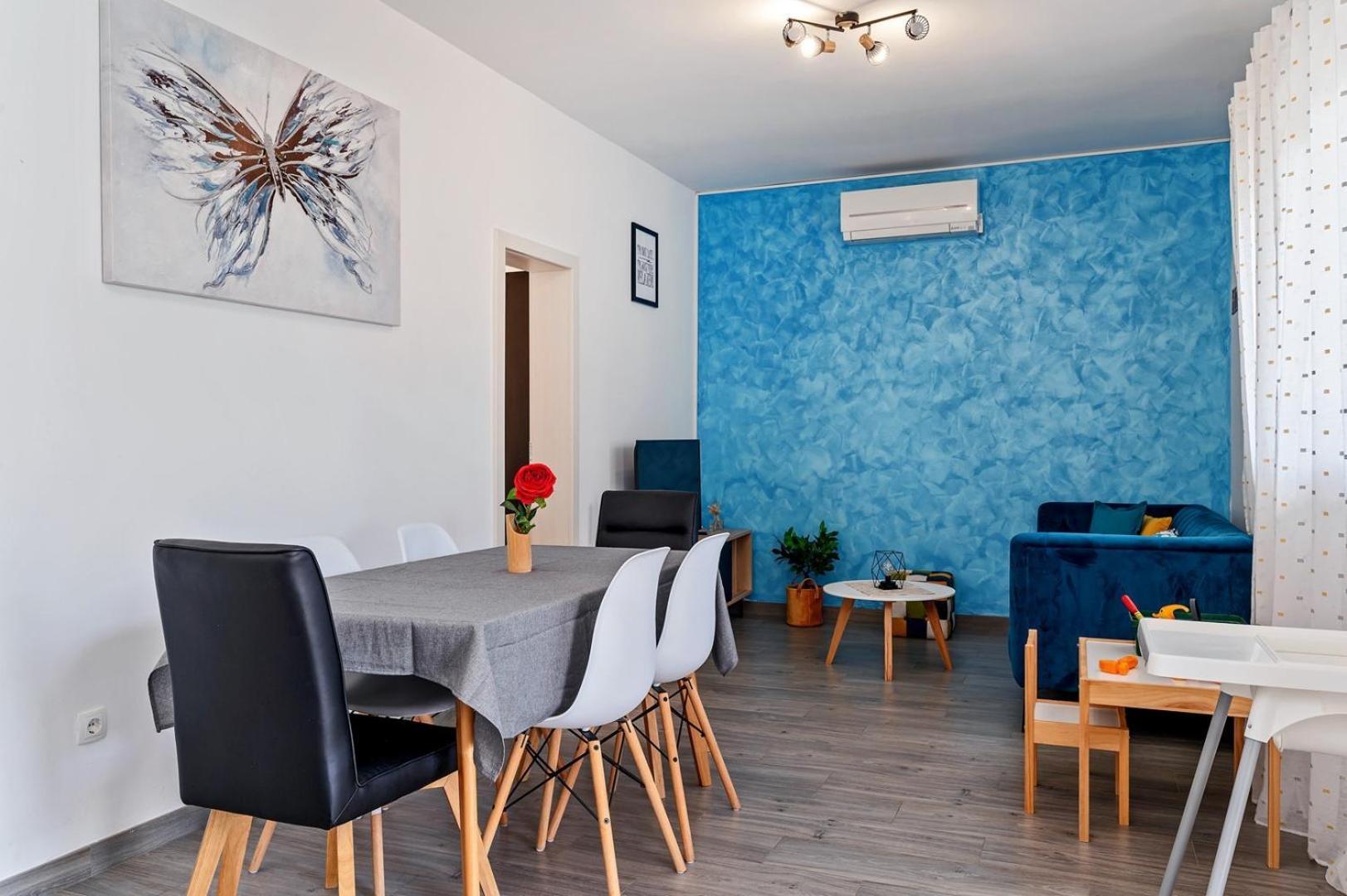 Sea Flower Beachfront Villa Sevid Exterior foto
