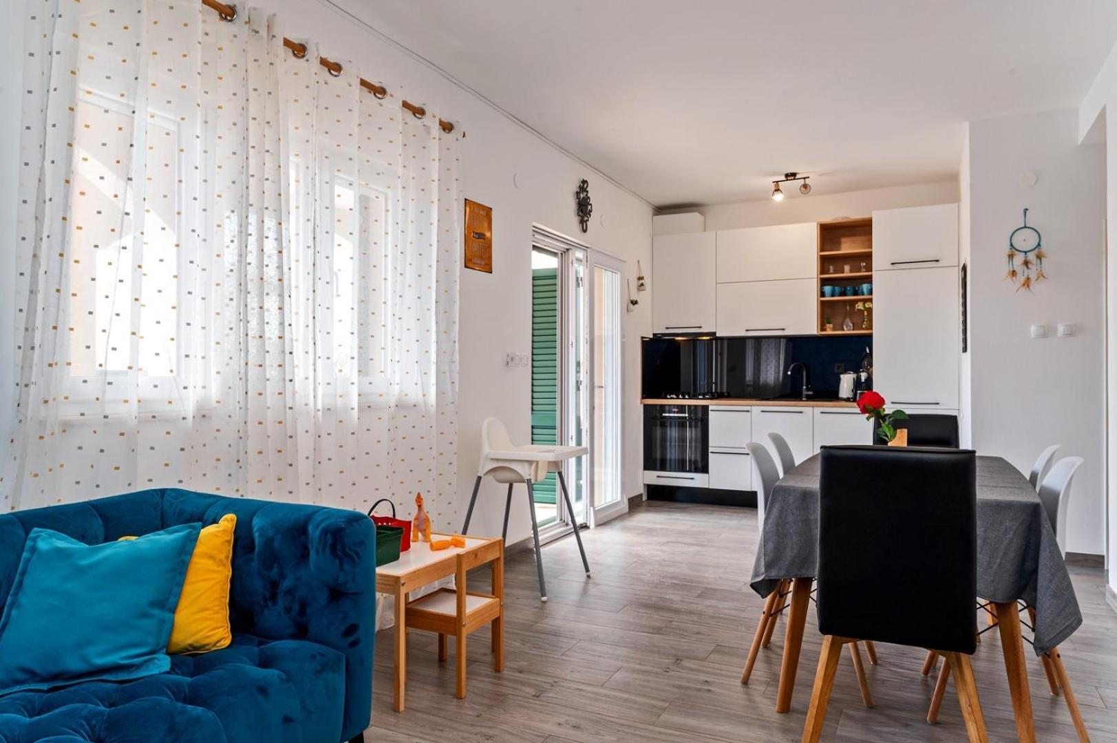 Sea Flower Beachfront Villa Sevid Exterior foto
